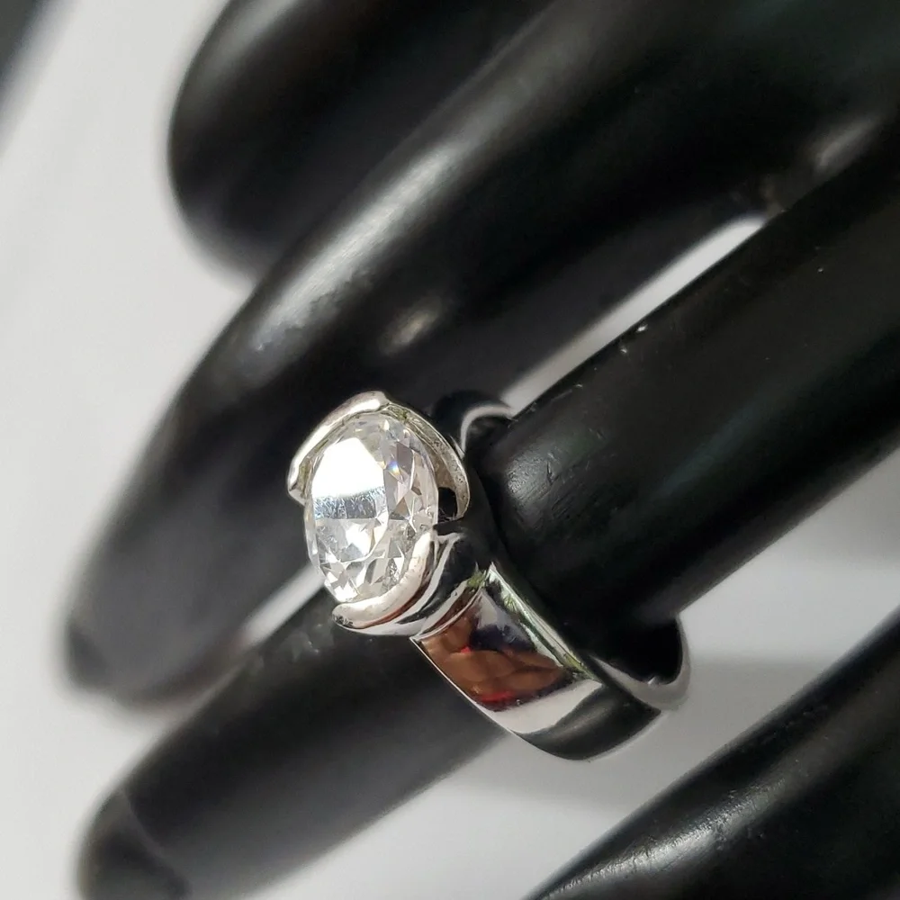 2 Cttw Sterling Silver 925 Solitaire Ring - Picture 3 of 10